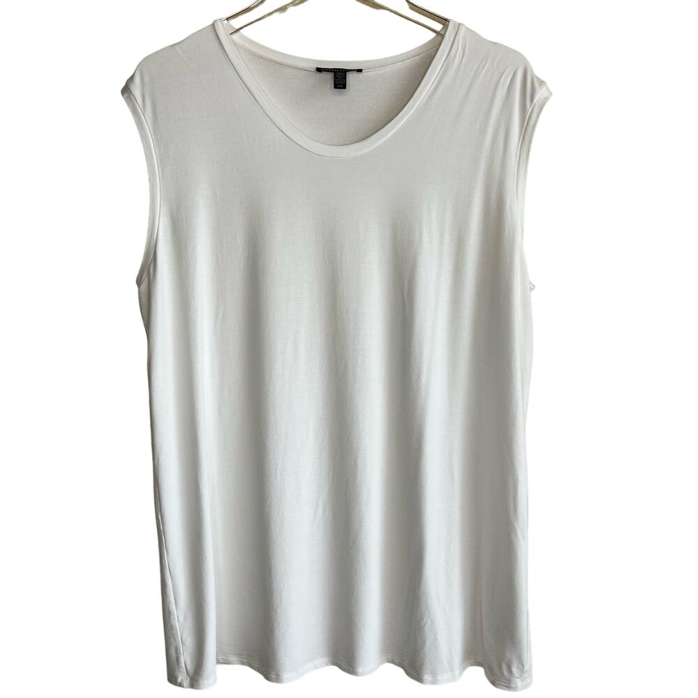 Classic White Sleeveless Women's Top